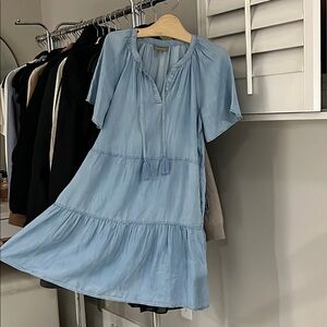 New - never worn. Women's Chambray Split-Neck Tiered Dress with pockets Size PM
